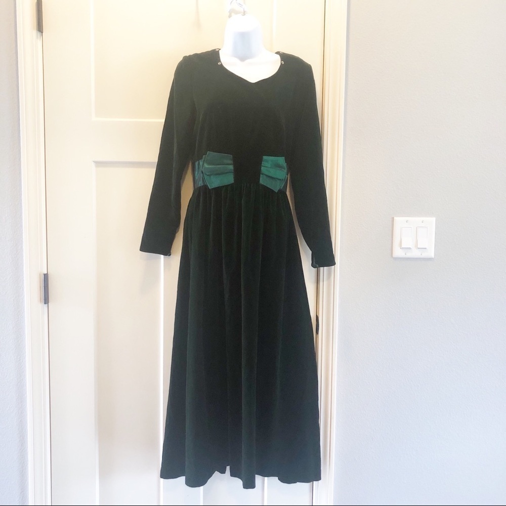 Talbots Velvet hunter emerald green dress 4 costume Halloween